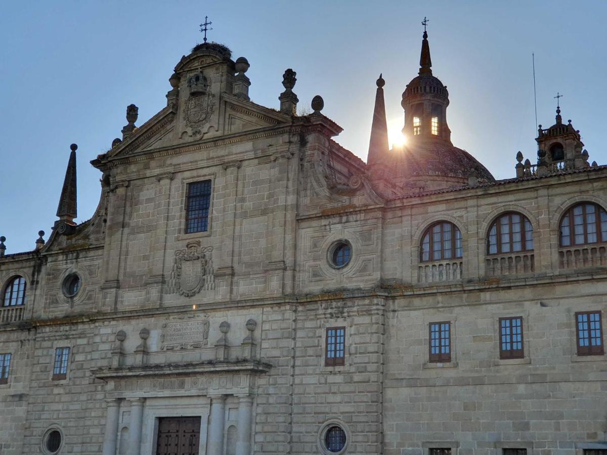 Acogedor Apartamento En El Centro De Monforte 蒙福特·德·莱蒙斯 外观 照片